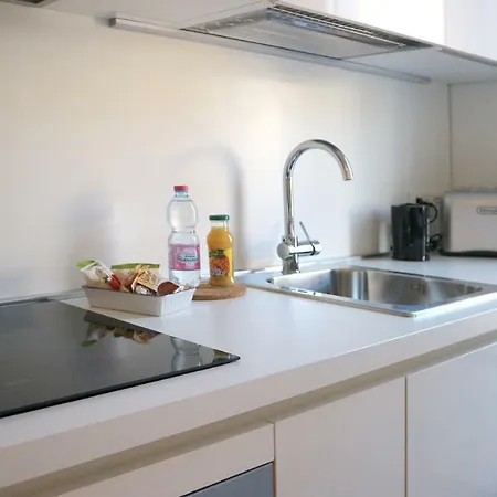 C Colorato Apartment