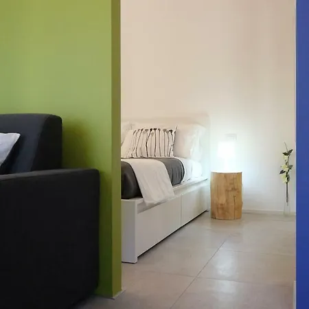 C Colorato Apartman *