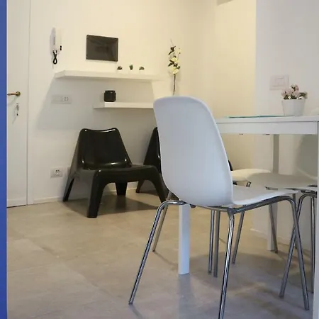 Apartment C Colorato Como